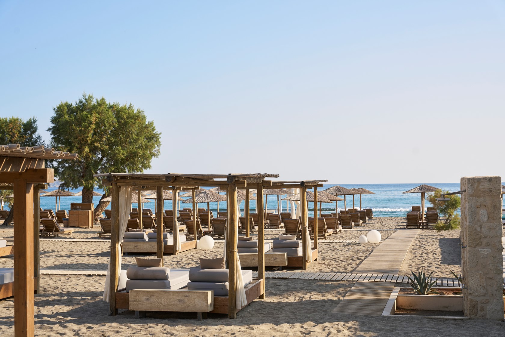 Paralos beach